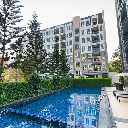 Courtyard Khaoyai By August Apartment Му Си Екстериор снимка